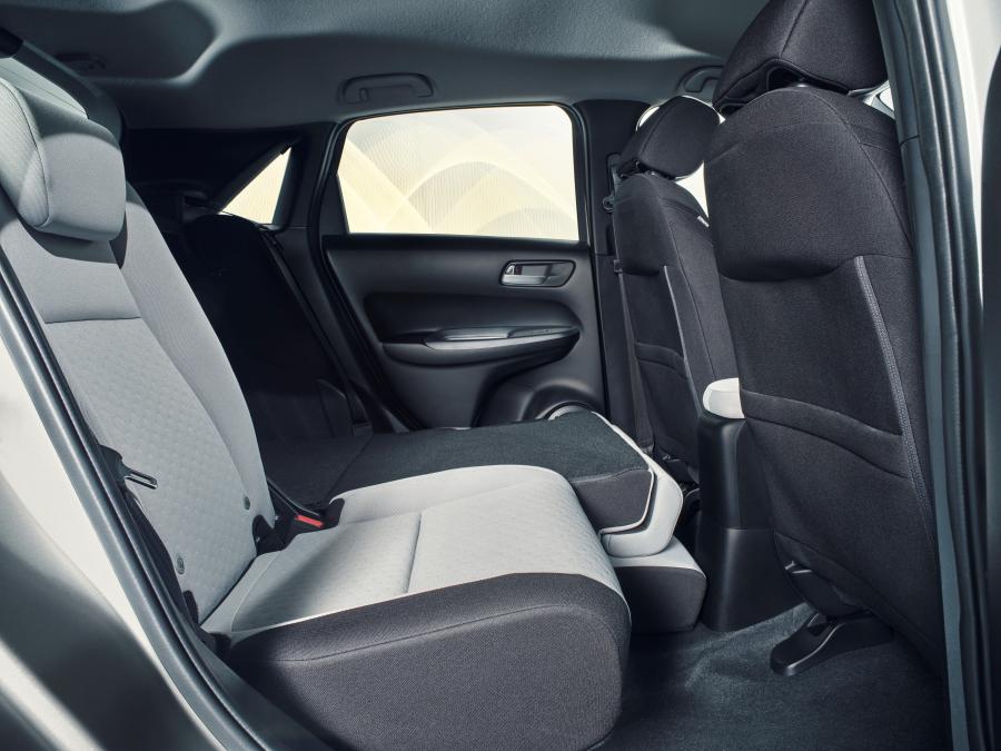 Интерьер Honda Jazz e:HEV 2020 года  (EU) (фото 24 из 44)
